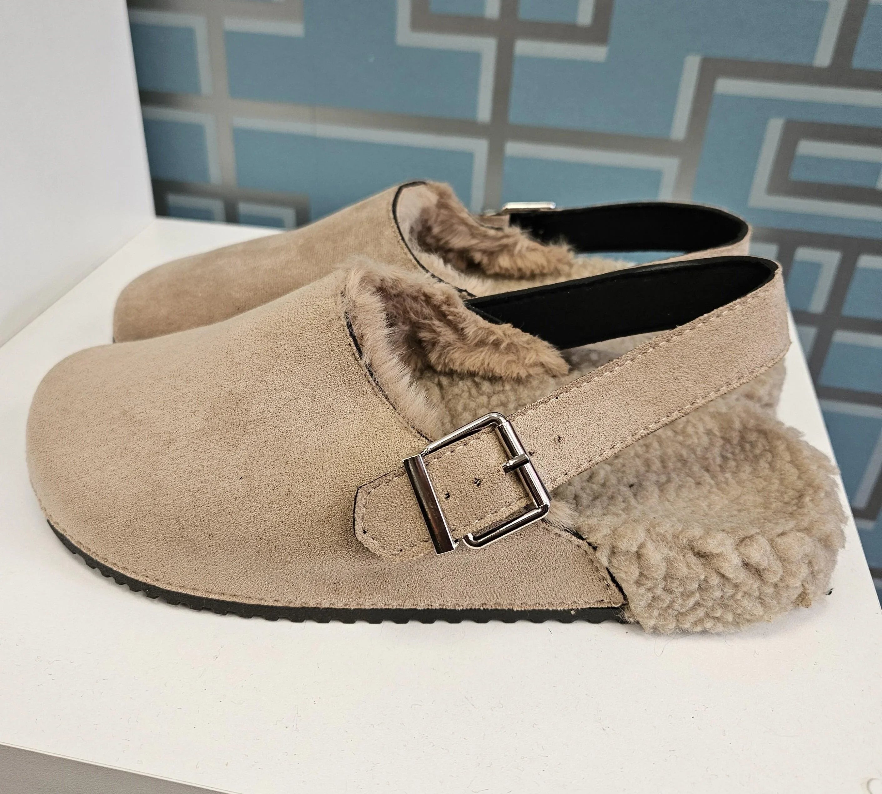 Sabot d'intérieur/extérieur unicolores en peluche à la mode