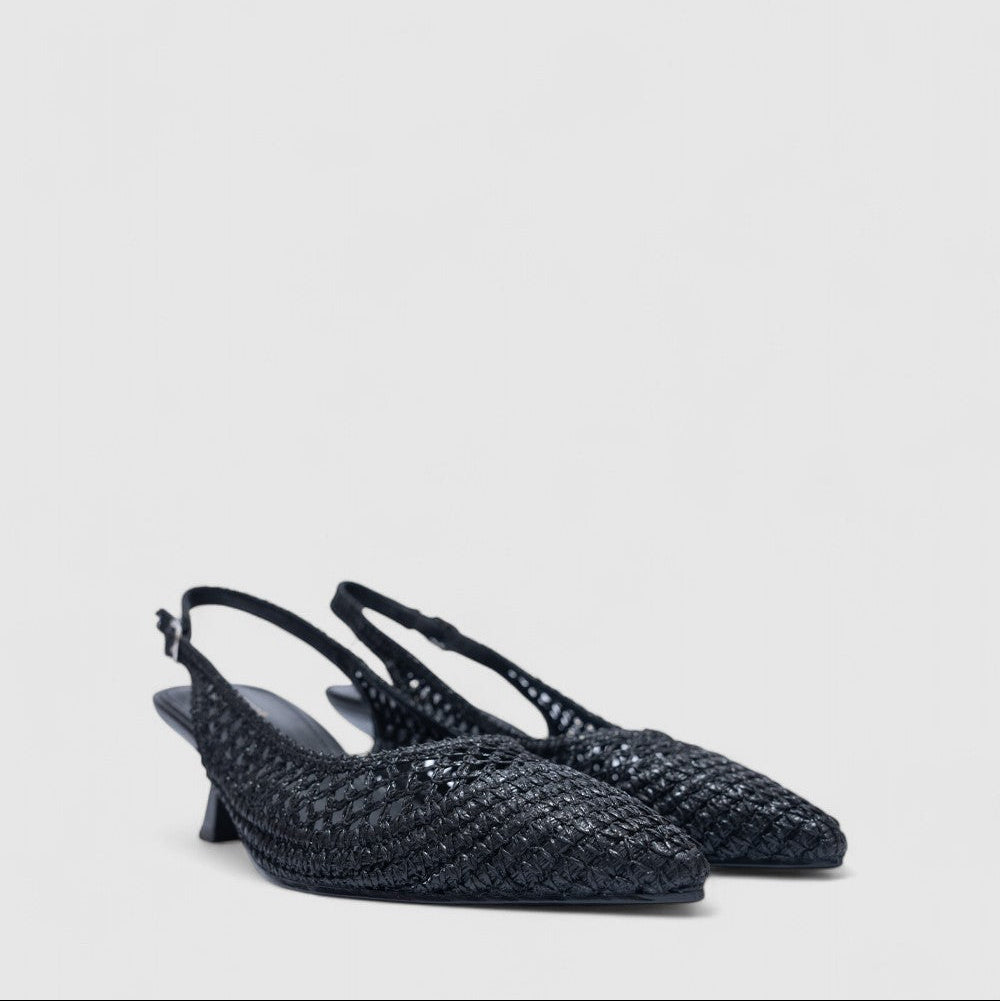 Escarpins ouverts tressés
