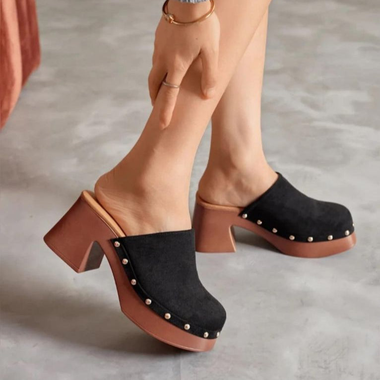 Sabot Noir en Simili Daim