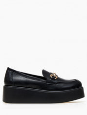 Mocassins à plateforme avec détails métalliques