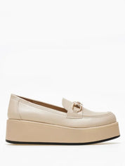 Mocassins à plateforme avec détails métalliques