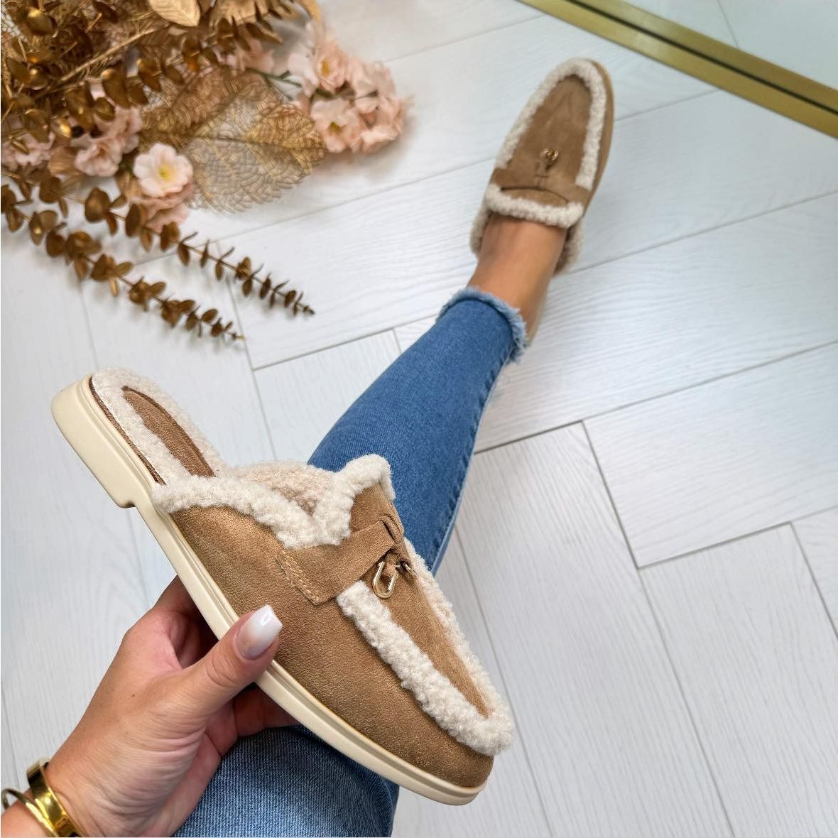 Babouche ouvertes à l'arrière