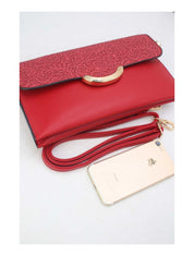 Pochette Bandoulière à Rabat Effet Broderie