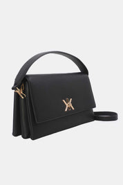 Pochette noire avec anse et bandoulière décorée de détails dorés