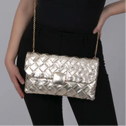 Pochette à rabat en similicuir argenté métallisé effet tissé