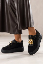 Basket de sport à plateforme et lacets